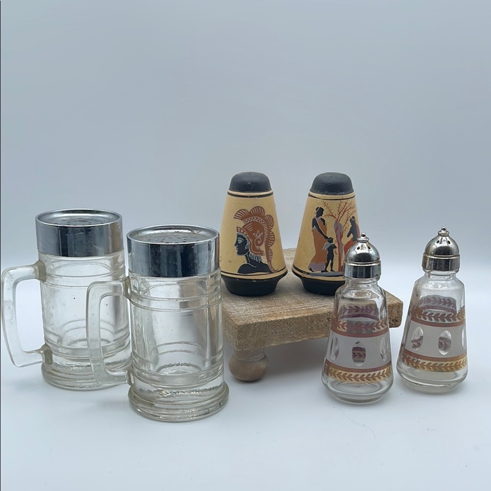Vintage Salt and‎ Pepper Shakers Lot of 3 Sets